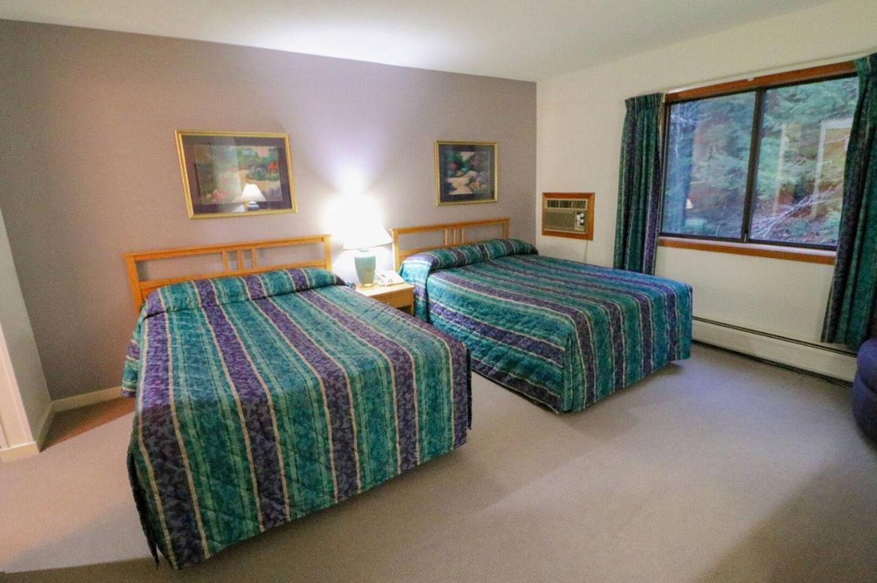 Cedarbrook Two Double Bed Standard Hotel Room 118 Killington Exterior photo